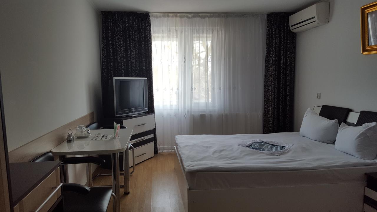 Hotel Confort Drochia מראה חיצוני תמונה